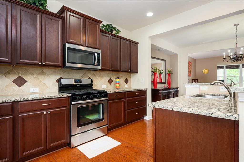 4306 Laurel Creek Court SE