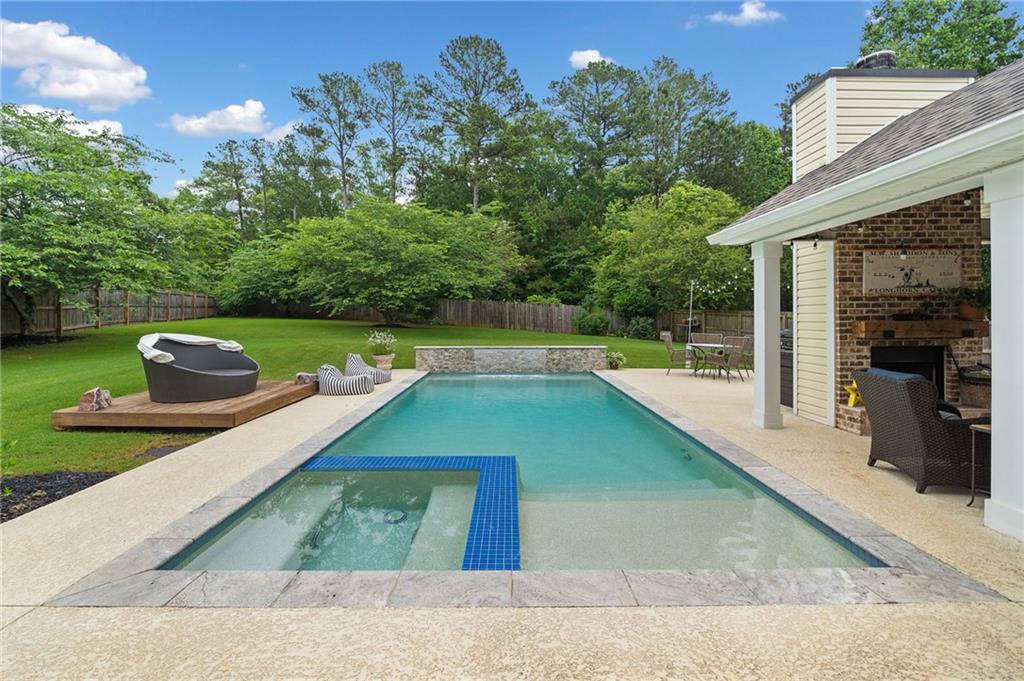 1100 Carrington Parkway