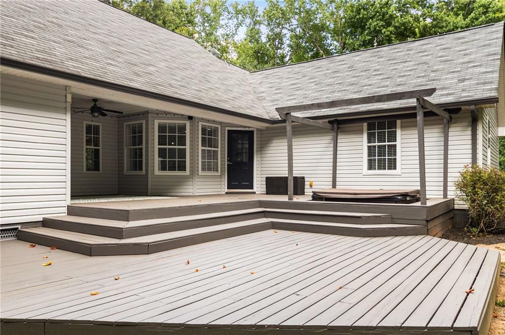 4375 Peckerwood Road