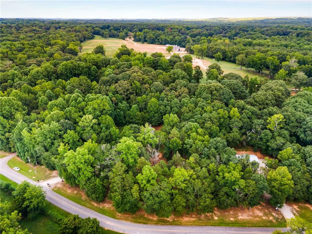 4375 Peckerwood Road