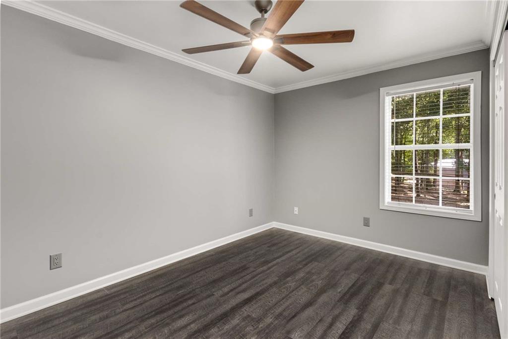 4375 Peckerwood Road