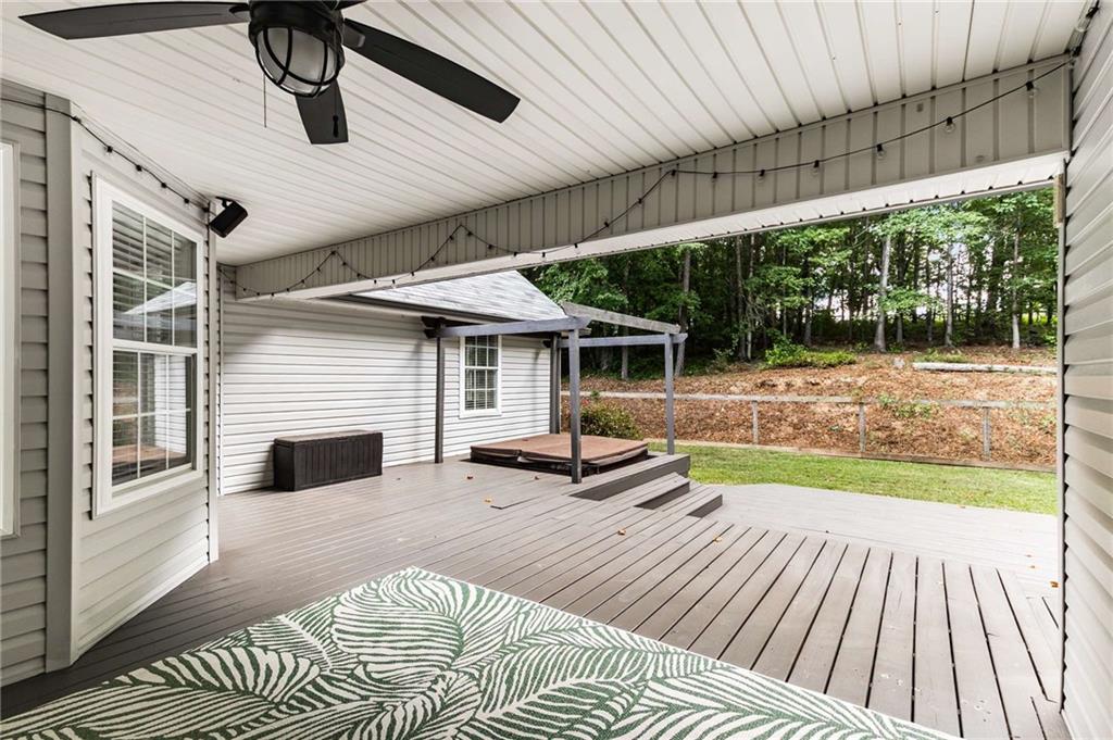 4375 Peckerwood Road