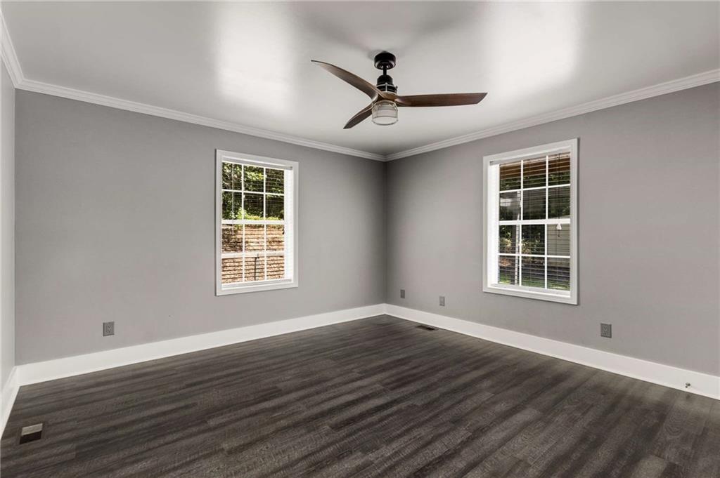 4375 Peckerwood Road