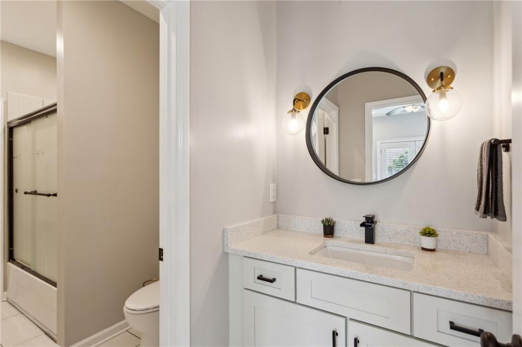 2721 Old Concord Road SE