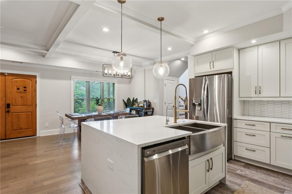 2721 Old Concord Road SE