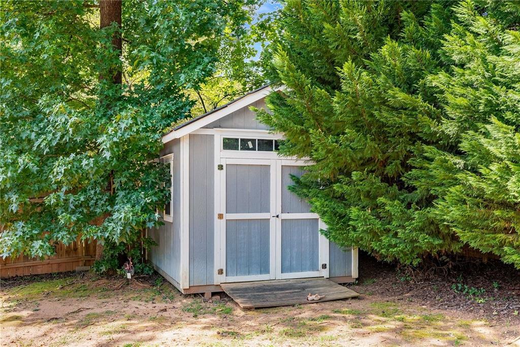 2227 Austin Lake Drive SE