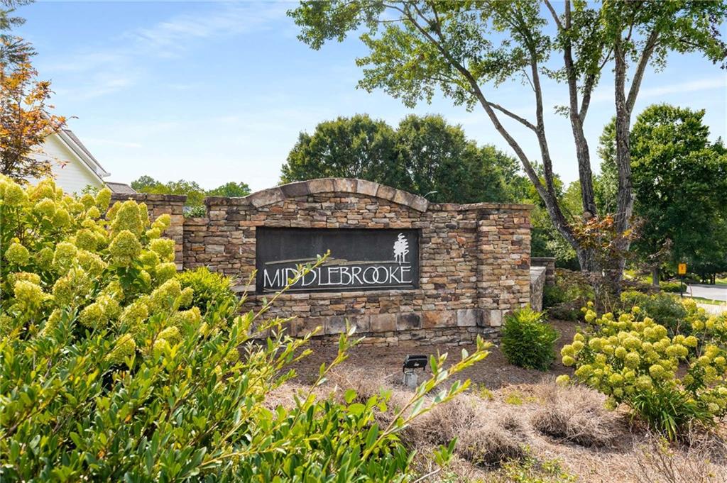 1064 Middlebrooke Drive