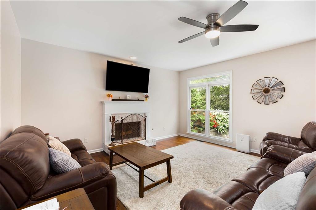 1064 Middlebrooke Drive