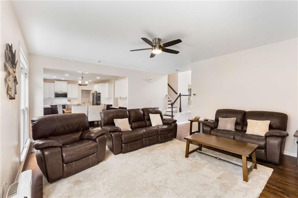 1064 Middlebrooke Drive