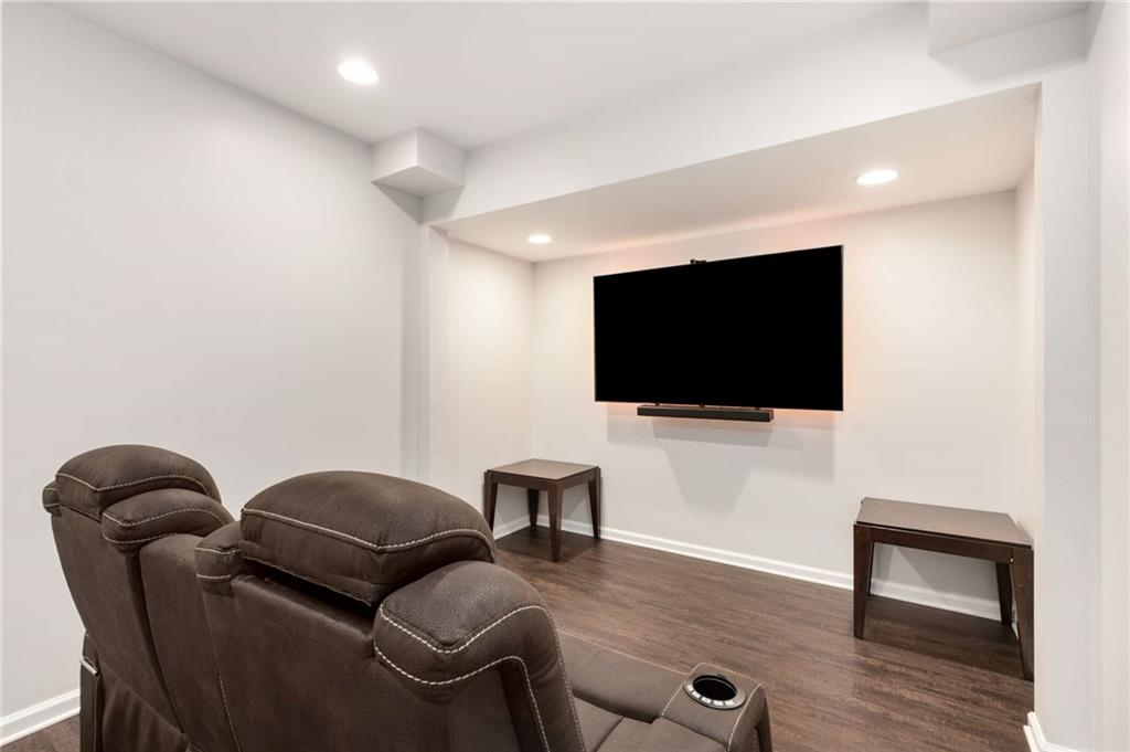 1064 Middlebrooke Drive