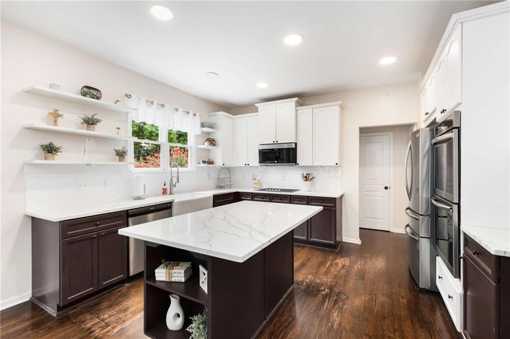 1064 Middlebrooke Drive