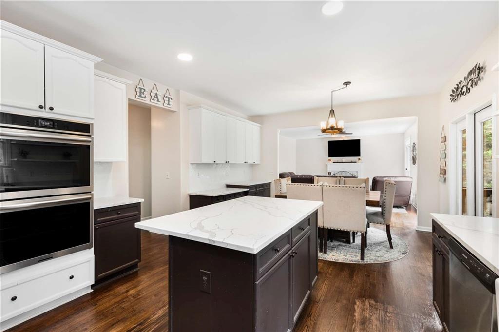 1064 Middlebrooke Drive