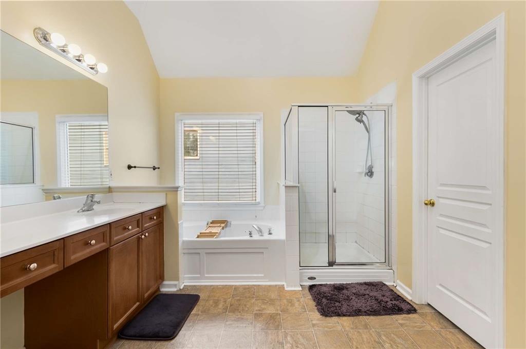 1064 Middlebrooke Drive