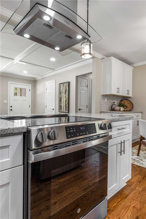 117 Douglas Drive SE