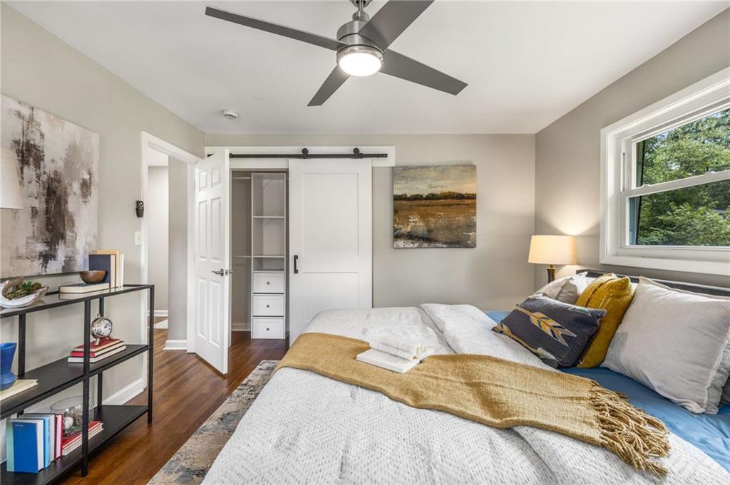 117 Douglas Drive SE