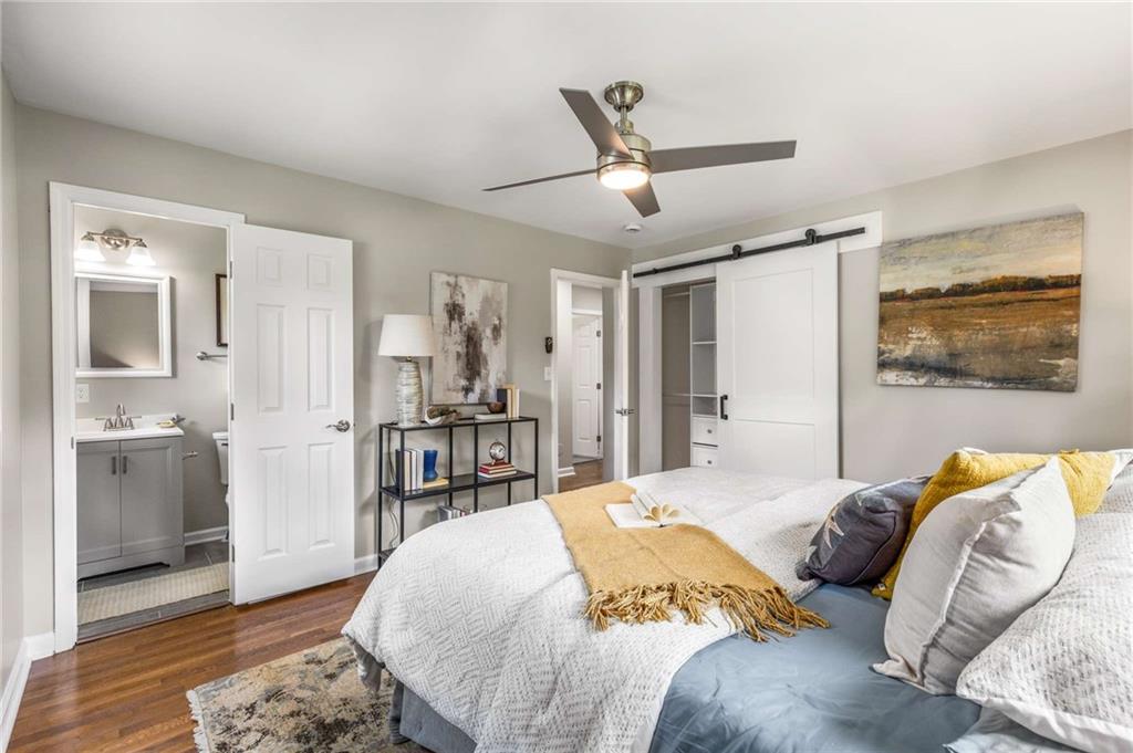 117 Douglas Drive SE