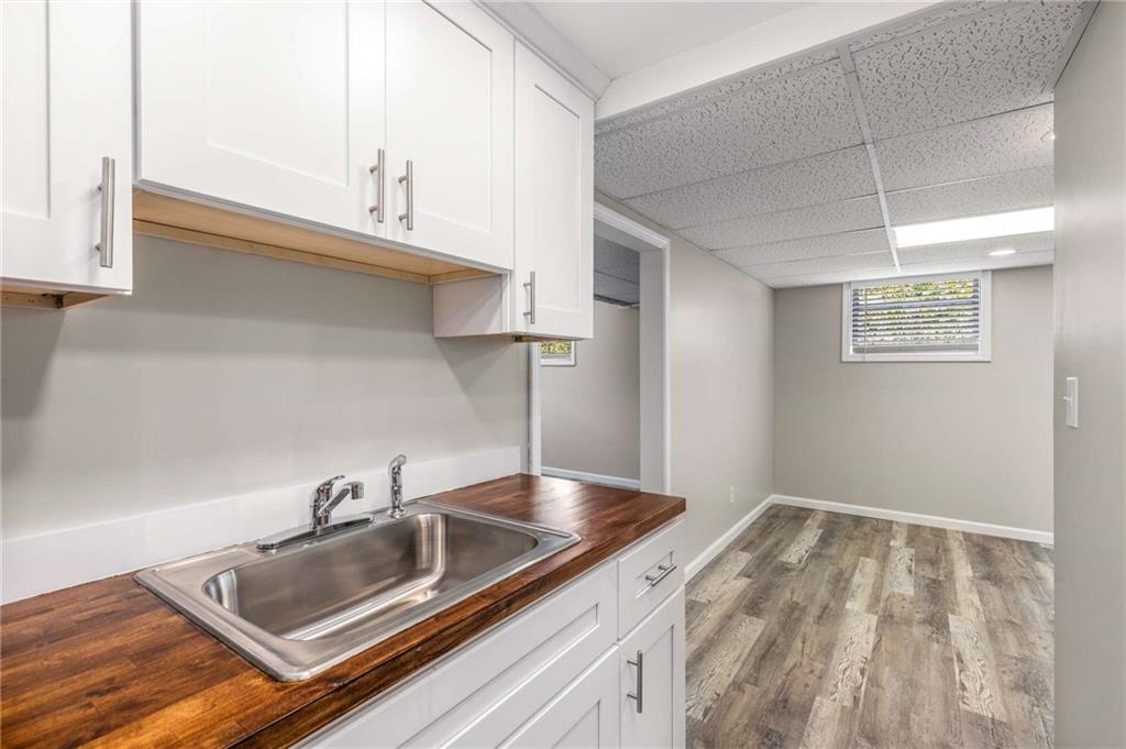 117 Douglas Drive SE