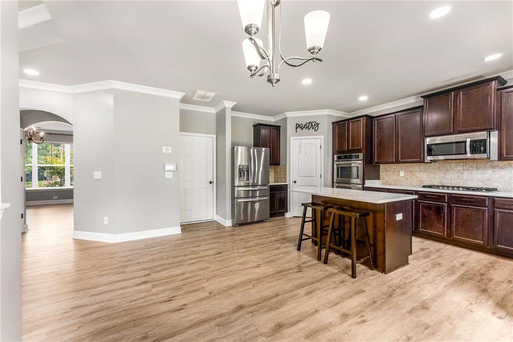 265 Huntleigh Chase Drive