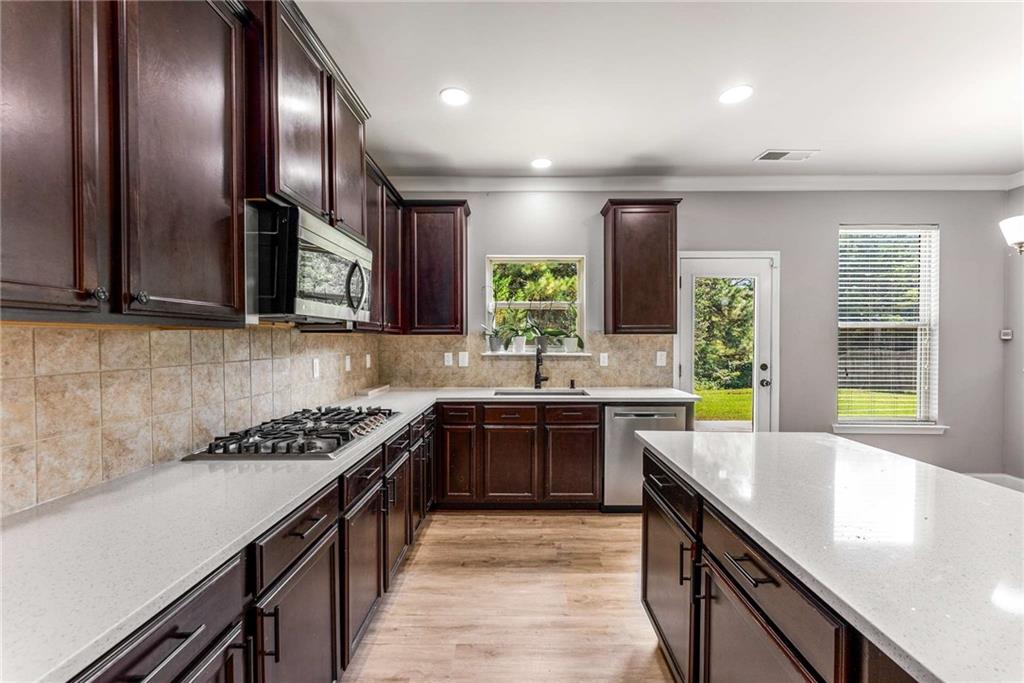 265 Huntleigh Chase Drive