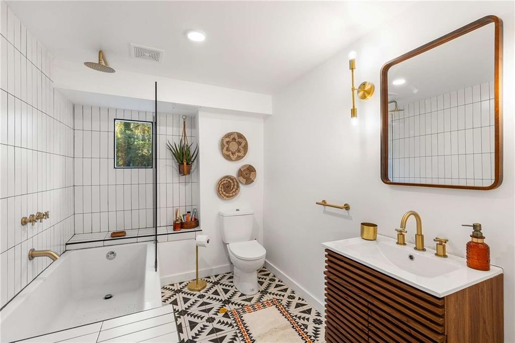 3462 S Sherwood Road SE