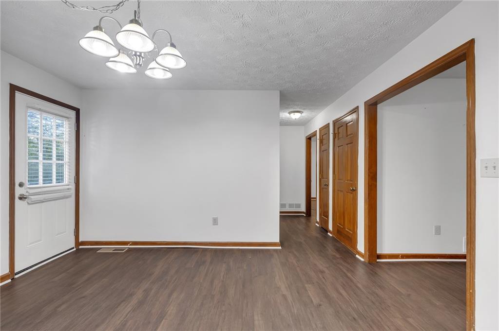 2729 Cheatham Court NW