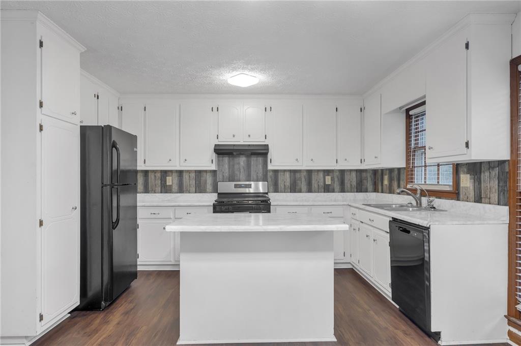 2729 Cheatham Court NW