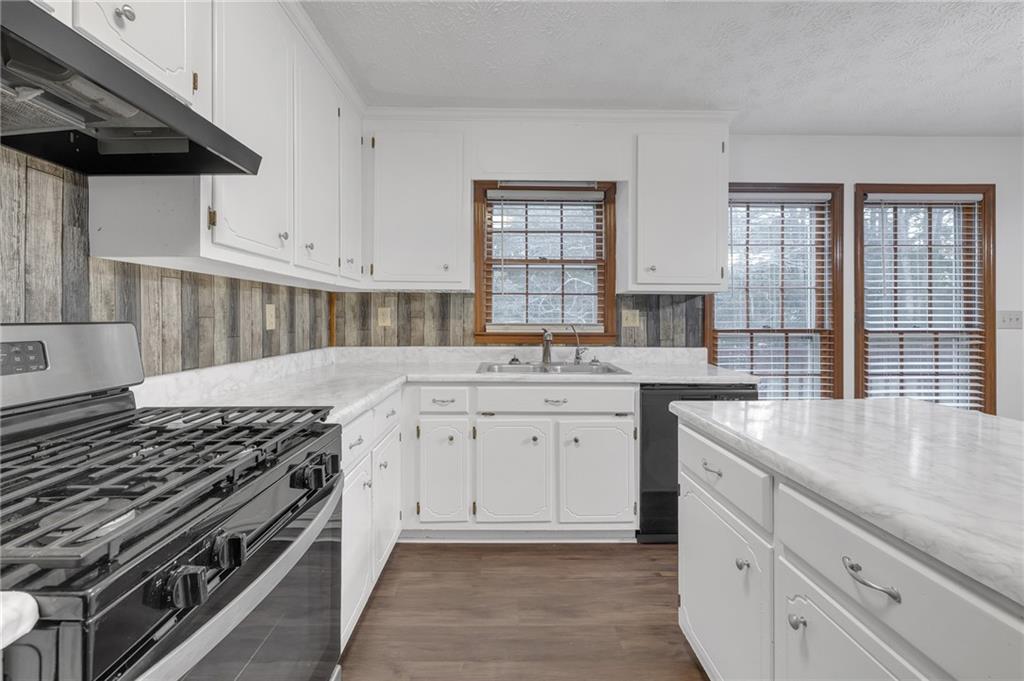 2729 Cheatham Court NW