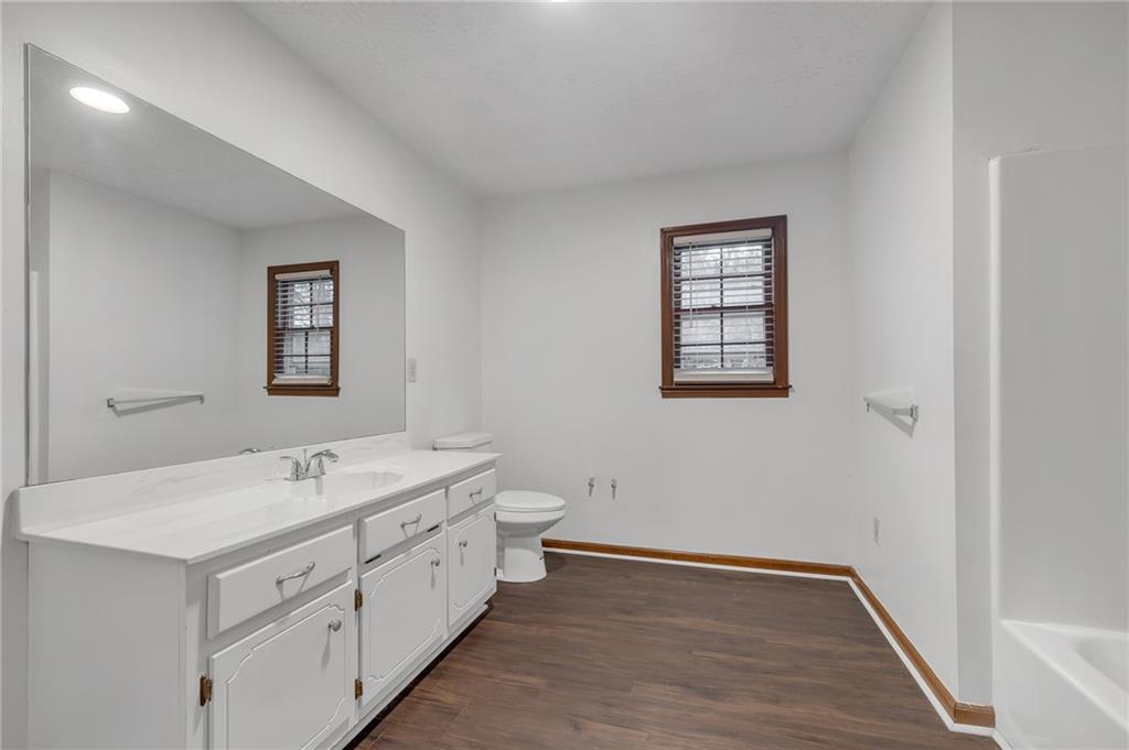 2729 Cheatham Court NW