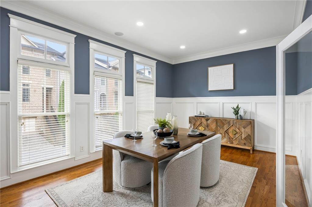 2145 W Village Crossing SE