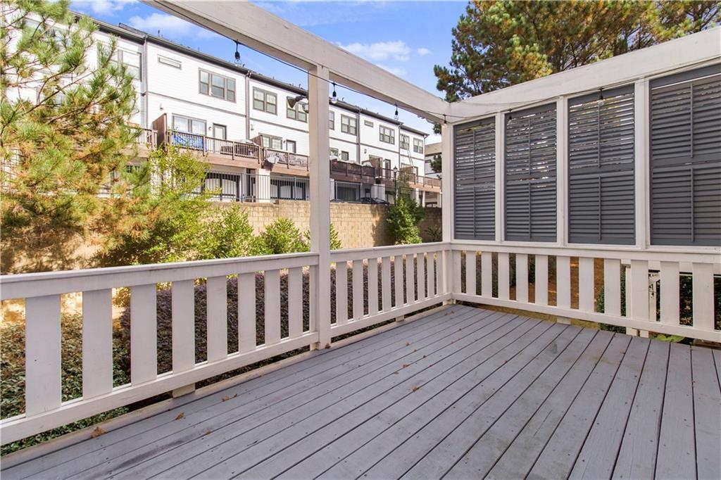 2145 W Village Crossing SE