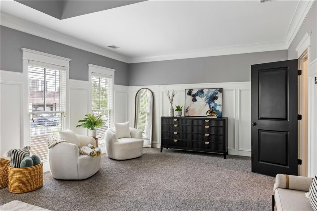 2145 W Village Crossing SE