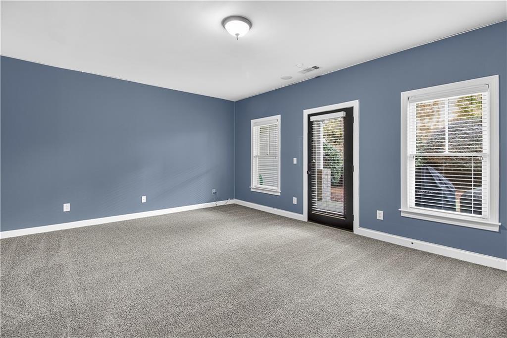 2145 W Village Crossing SE