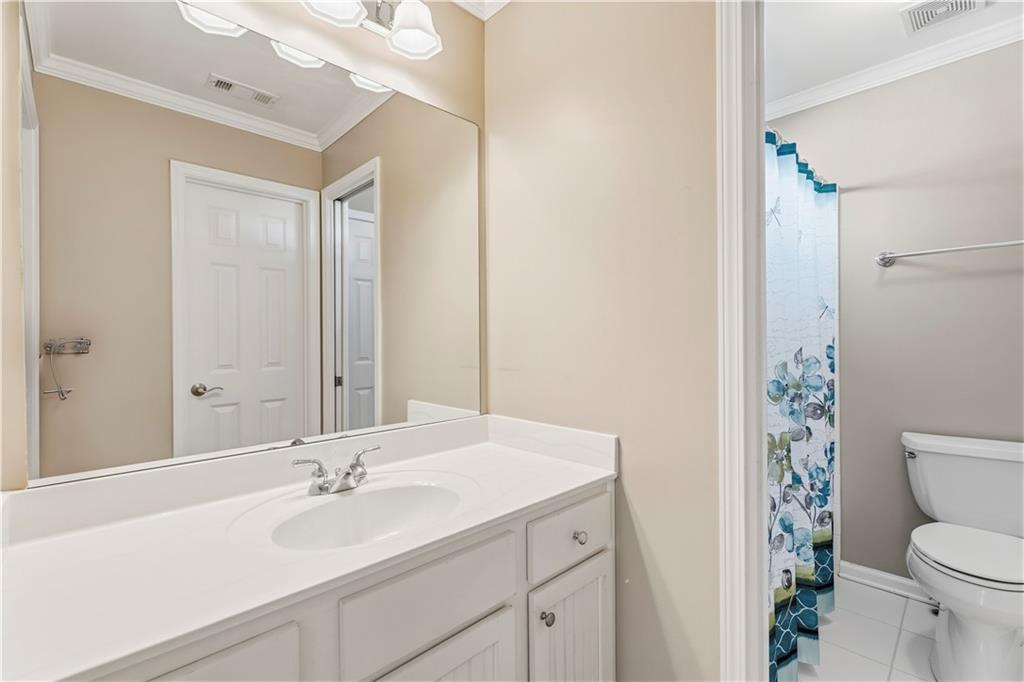 5124 Parkwood Oaks Lane