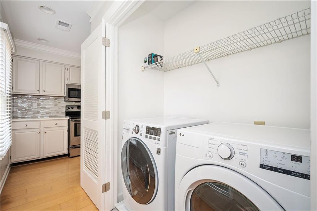 2103 Kristen Court SE