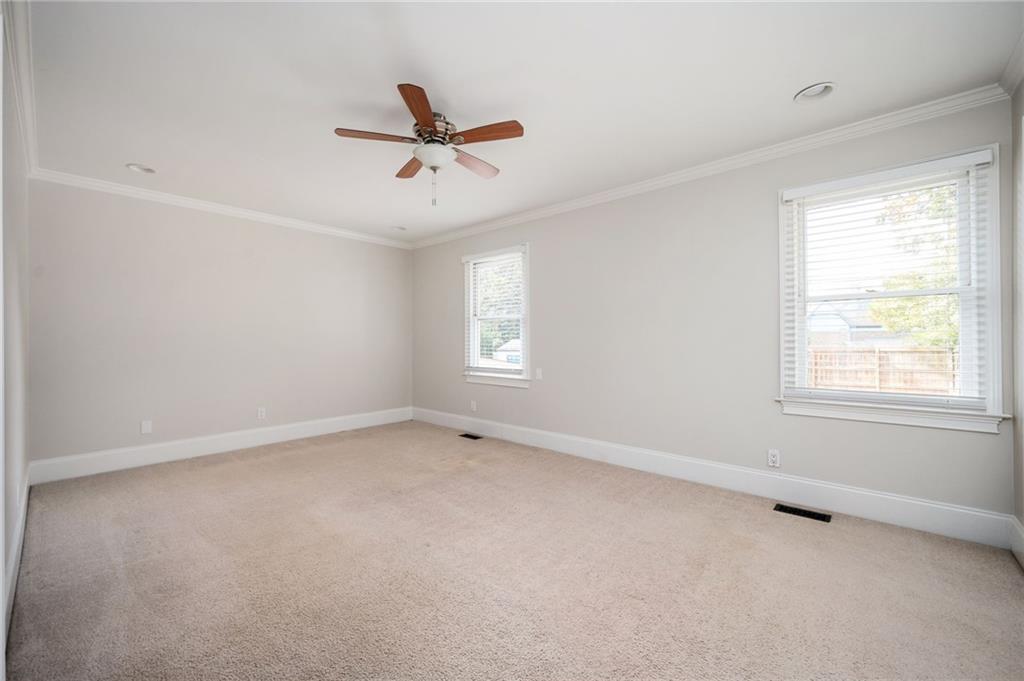 2103 Kristen Court SE