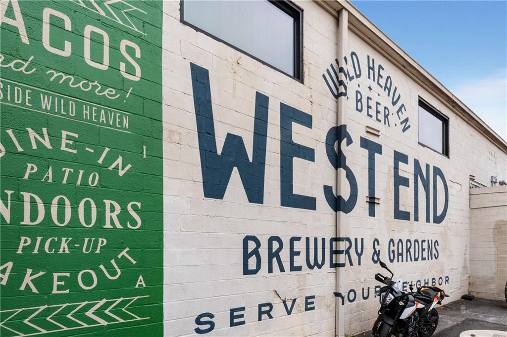 912 Luther Street NW