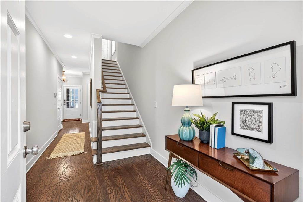 912 Luther Street NW