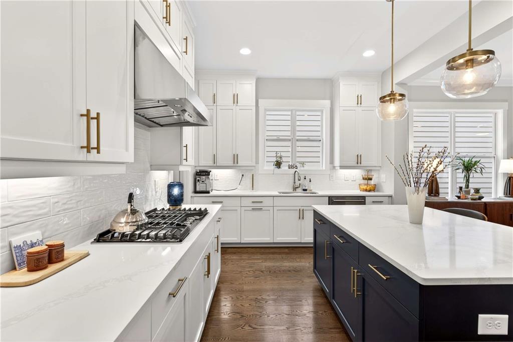 912 Luther Street NW