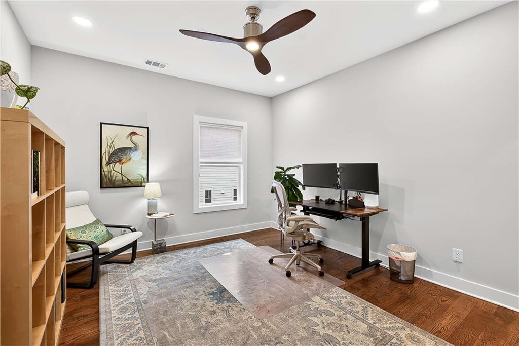 912 Luther Street NW