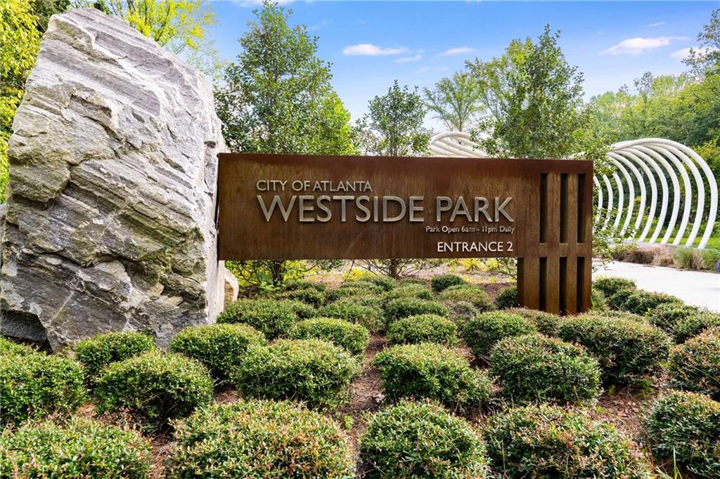 912 Luther Street NW