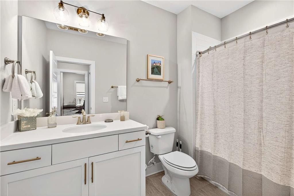 912 Luther Street NW