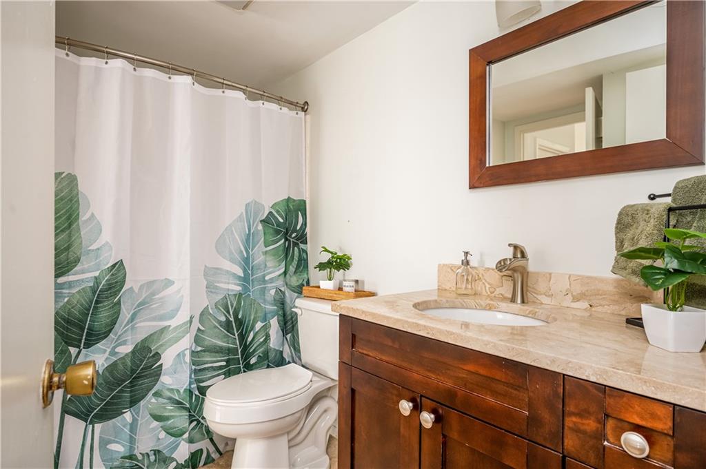 23 Middleton Court SE