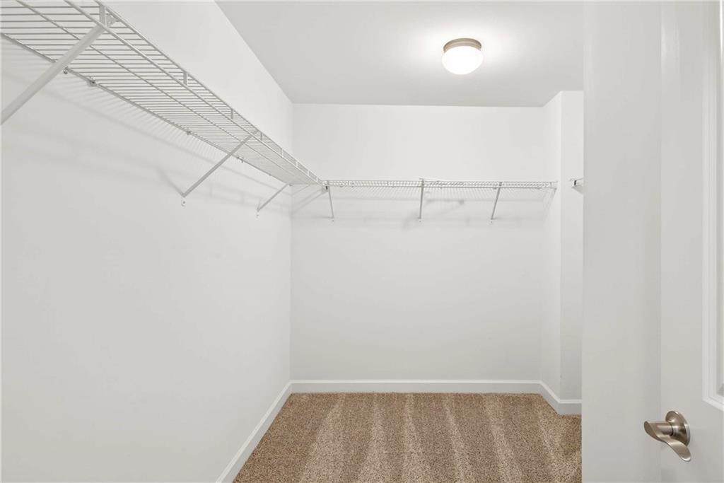 1976 Grove Field Lane