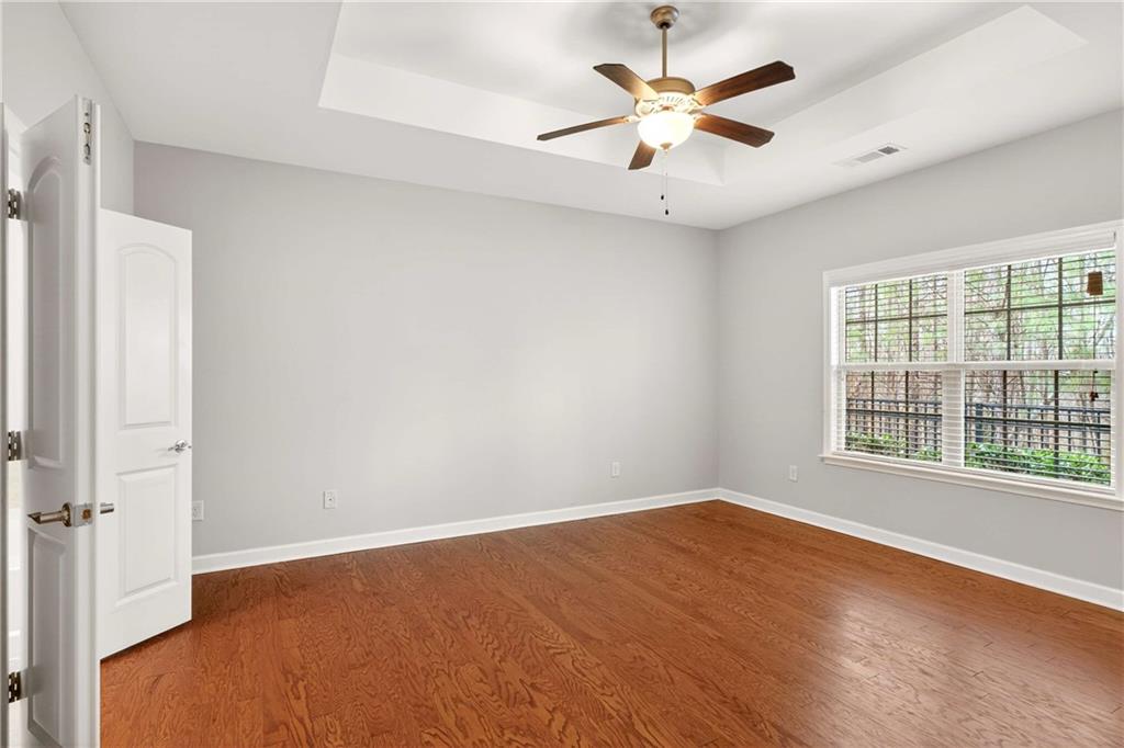 1976 Grove Field Lane