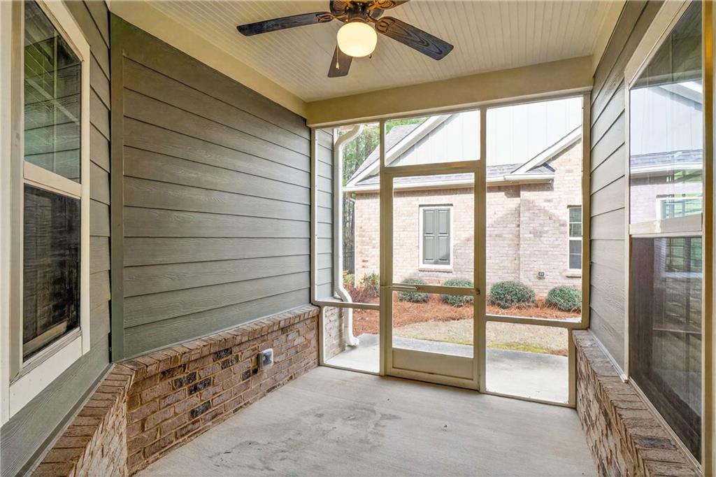 1976 Grove Field Lane