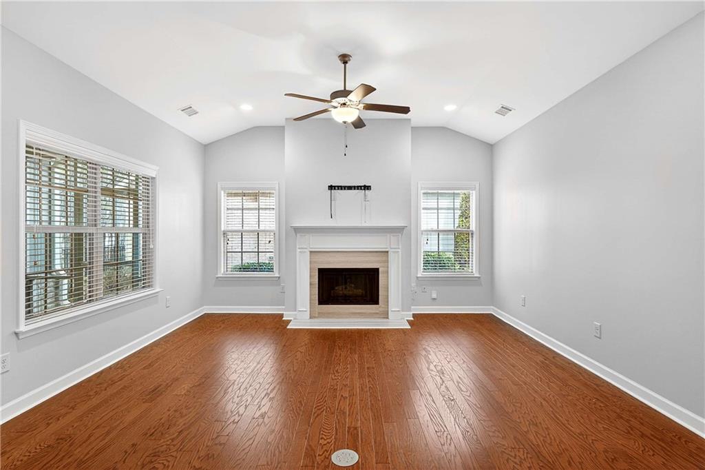 1976 Grove Field Lane