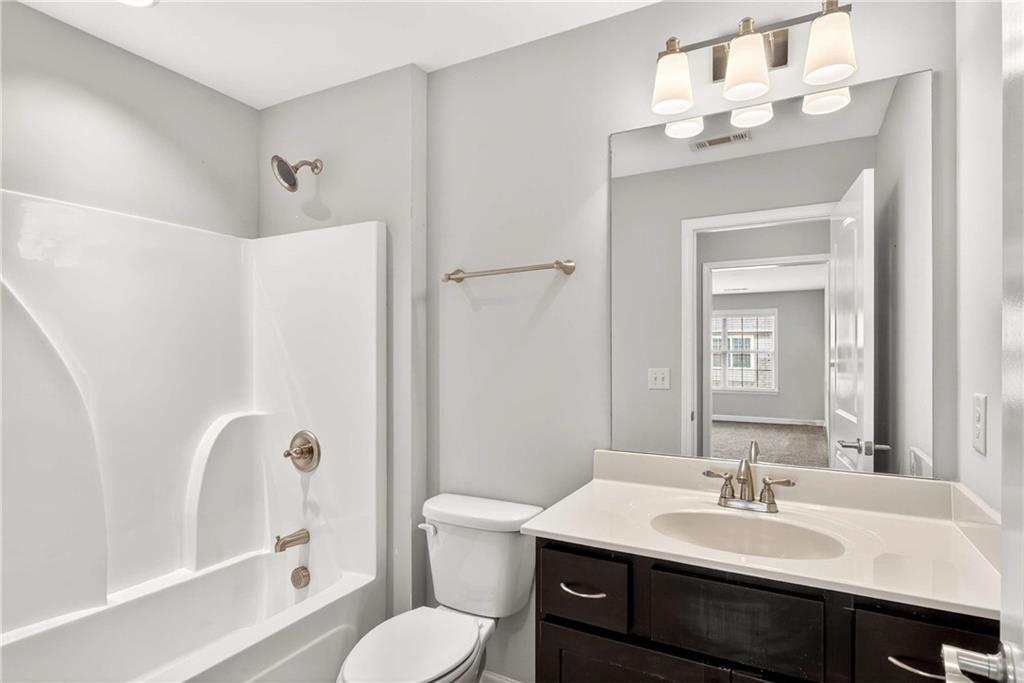 1976 Grove Field Lane