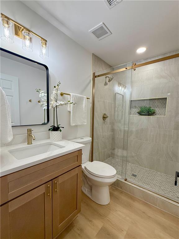 1208 Dunbrooke Lane