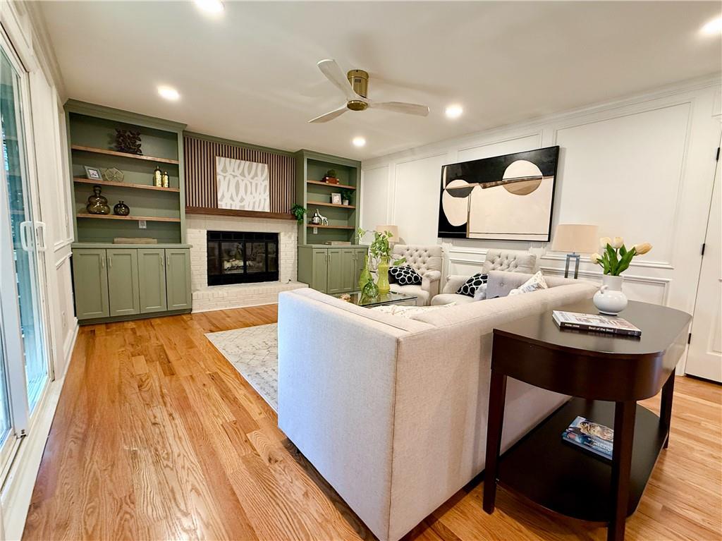 1208 Dunbrooke Lane