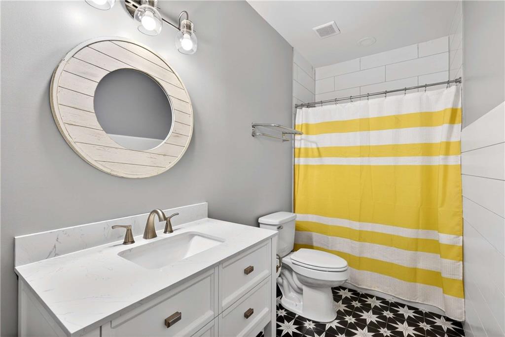 504 Tackett Farms Road